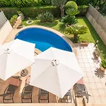 Beach Villa Arran De Mar By Sealand Villas